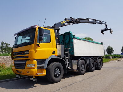 Ook trucks met kranen, containersystemen ed kunt u bij ons vinden.