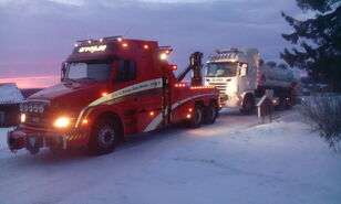 VOLVO 2002