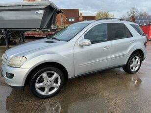 Mercedes-Benz ML-klasse **ML320CDI 4-MATIC-AC-NAVI** Geländewagen