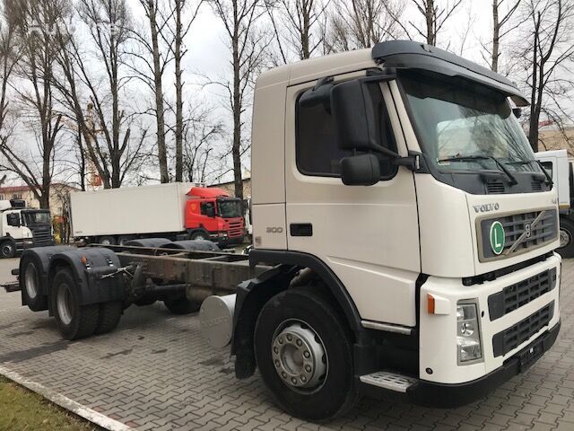 Volvo FM9 300 Fahrgestell LKW