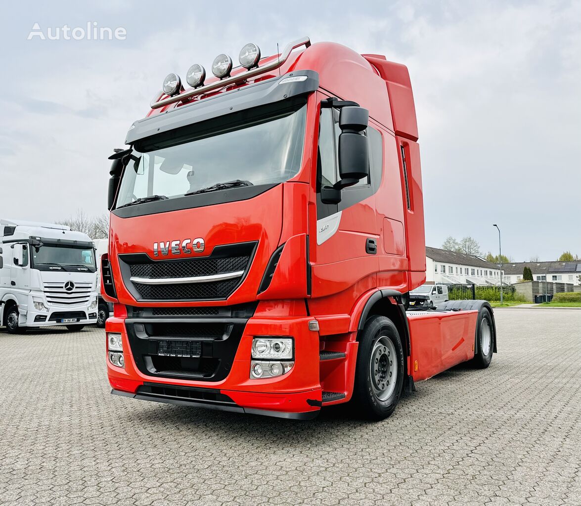 IVECO *Stralis 460 HiWay Topline Euro 6 Automatic* Sattelzugmaschine